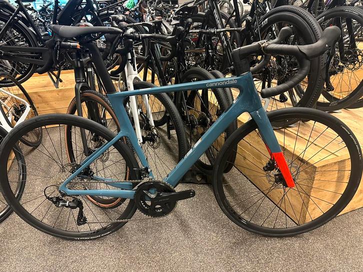 nieiwe cannondale sipersix evo /105 / €1399,/, Fietsen en Brommers, Fietsen | Racefietsen, Zo goed als nieuw, Overige merken, Meer dan 20 versnellingen
