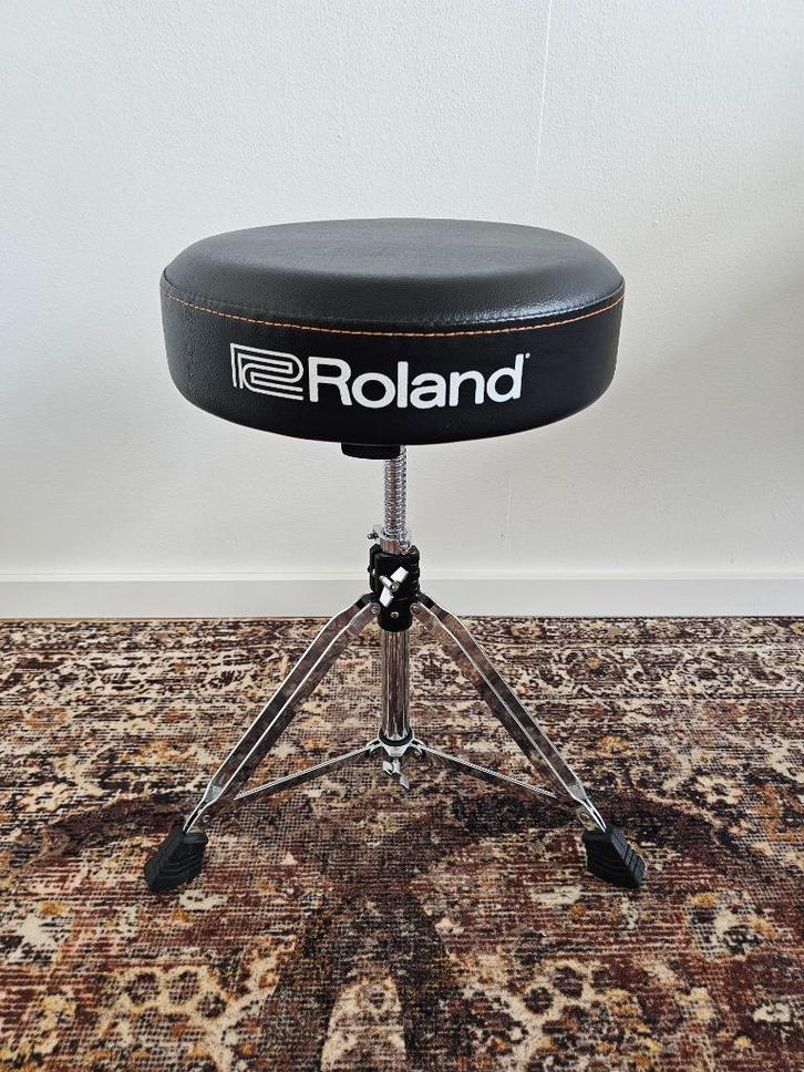 Roland RDT-RV Drum Piano Keyboard Kruk | Ronde Zitting |Leer, Muziek en Instrumenten, Instrumenten | Toebehoren, Gebruikt, Drums of Percussie