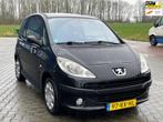 Peugeot 1007 1.4 Gentry Airco, Voorwielaandrijving, 4 cilinders, 4 stoelen, Zwart
