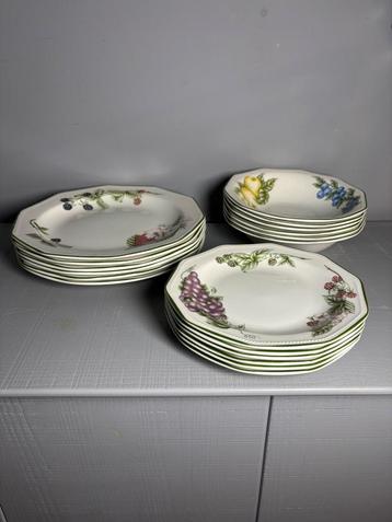 Churchill Engeland servies – Fruits of the Forest collectie beschikbaar voor biedingen