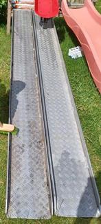 set van twee aluminium 2500kg oprij platen 300cm, Ophalen, Gebruikt