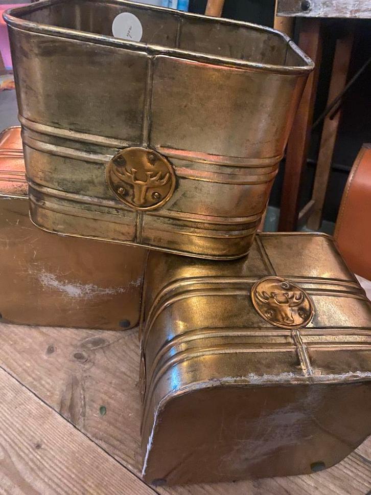 Goudkleurige Decoratiebakjes - 22x20 cm, Huis en Inrichting, Woonaccessoires | Schalen en Manden, Gebruikt, Schaal, Rechthoekig