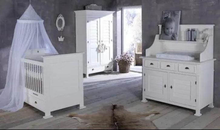 Complete kinderkamer kidsmill bateau ledikant kast commode, Kinderen en Baby's, Kinderkamer | Complete kinderkamers, Gebruikt