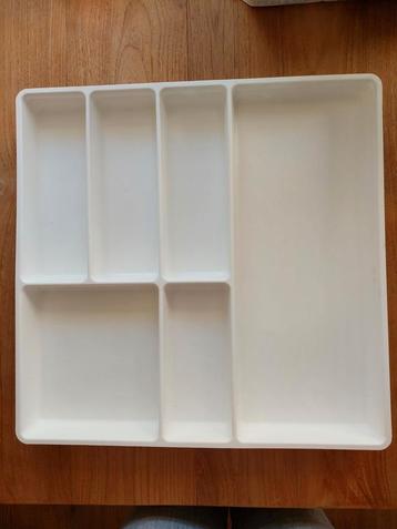 2 x Bestekbak Ikea 50 cm x 51 cm. STÖDJA beschikbaar voor biedingen