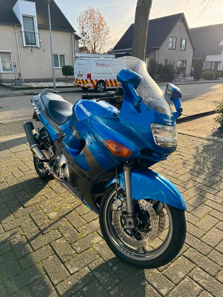 Kawasaki ZZR 600 - Perfecte beginnersmotor!, Motoren, Motoren | Kawasaki, Particulier, Sport, meer dan 35 kW, 4 cilinders, Motorrijbewijs A