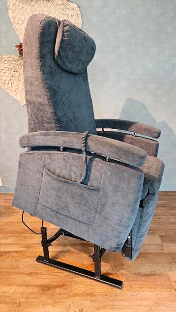 Fitform vario 570 sta op stoel/ fauteuil 57 CM zitbreedte  beschikbaar voor biedingen
