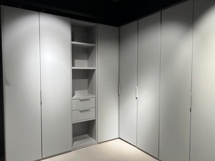 Goossens Kledingkast (Slaapkamerkast), Huis en Inrichting, Kasten | Kledingkasten, Nieuw, Ophalen