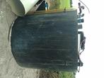 Dubbelwandige tank (zwavelzuurtank), Dieren en Toebehoren, Schapen, Geiten en Varkens, Meerdere dieren, Geit
