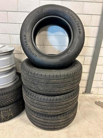 Goodyear EfficientGrip2 banden 285-60-18 z.g.a.n Landcruiser beschikbaar voor biedingen