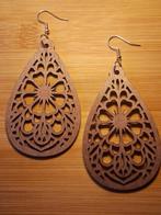 boho houten open gewerkte oorbellen bloem, Sieraden, Tassen en Uiterlijk, Oorbellen, Ophalen of Verzenden, Bruin, Overige materialen