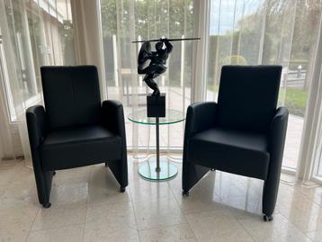 8 Framati Luxe design Dinnerstoelen zw. Leder NIEUWSTAAT beschikbaar voor biedingen