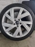 Nette orig. 18" VW Golf 8 Bergamo velgen, 8 mm winterbanden, Auto-onderdelen, Banden en Velgen, Winterbanden, 225 mm, Ophalen