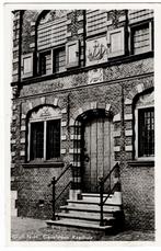 Graft 1965. Gevelsteen van een boot op het Raadhuis., Verzamelen, Ansichtkaarten | Nederland, Ophalen of Verzenden, 1960 tot 1980