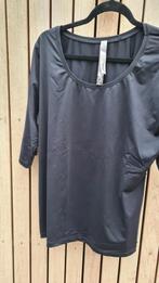 Poools Zwart Travelstof Shirt Maat 44 ZGAN, Zwart, Maat 42/44 (L), Ophalen of Verzenden, Zo goed als nieuw