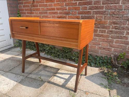 Vintage kaptafeltje-/ sidetable, Huis en Inrichting, Tafels | Sidetables, Gebruikt, 25 tot 50 cm, 100 tot 150 cm, Rechthoekig