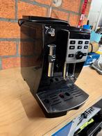 Defecte DeLonghi Magnifica ECAM23.123.B, Witgoed en Apparatuur, Koffiezetapparaten, Ophalen, Afneembaar waterreservoir, Koffiemachine