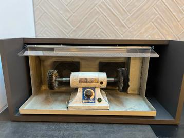 Polijstmachine voor edelsmid/goudsmid beschikbaar voor biedingen