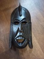 Zwart Afrikaans houten masker met ophanghaak 38 x 21 cm, Ophalen of Verzenden
