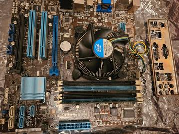 ASUS P8H67-M PRO + Intel i3 2100 + 4 GB DDR 3 beschikbaar voor biedingen