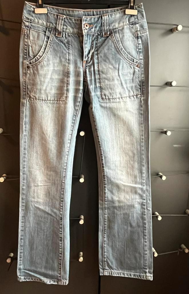 Vero Moda, leuke jeans, maat 36, Kleding | Dames, Spijkerbroeken en Jeans, Zo goed als nieuw, W28 - W29 (confectie 36), Blauw