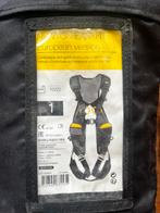 Nieuwe Petzl Newton Easyfit valharnas, Ophalen of Verzenden, Nieuw, Klimsport-accessoire
