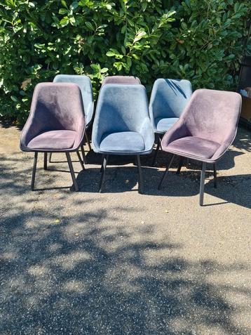 Set van 6 eetkamerstoelen blauw/antraciet velvet nu €210 beschikbaar voor biedingen