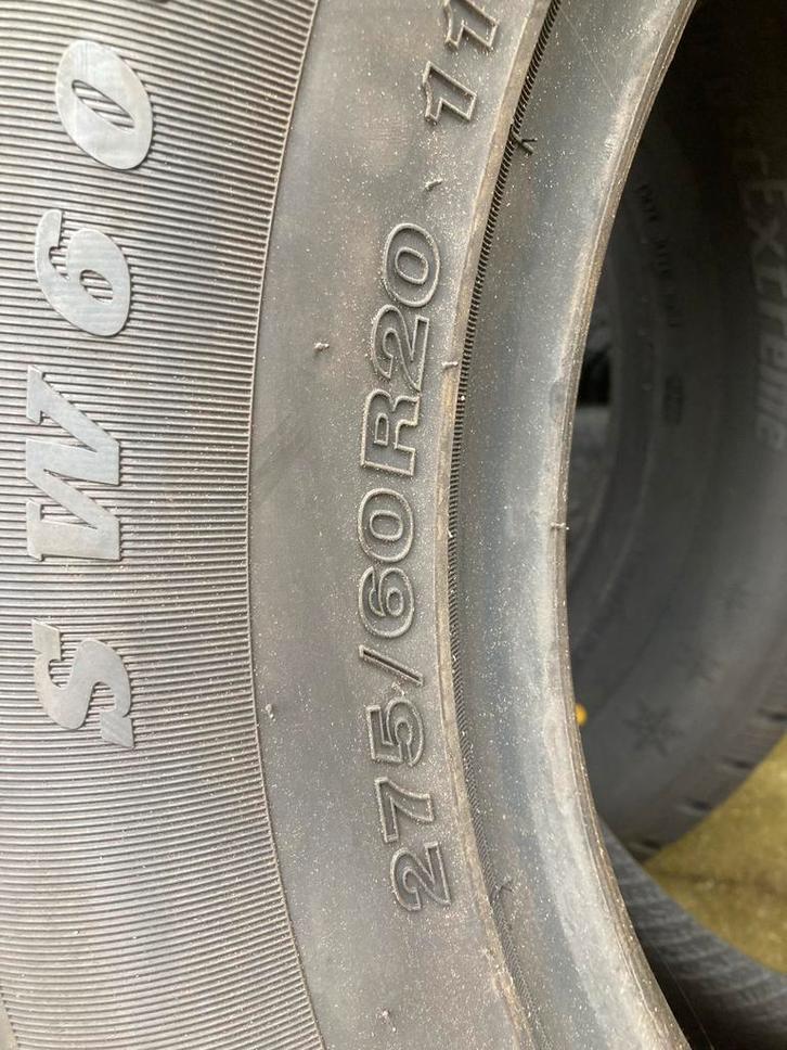 Spijkerbanden 275/60R20 - Winterklaar!, Auto-onderdelen, Banden en Velgen, Band(en), Winterbanden, 20 inch, 275 mm, Nieuw, Ophalen