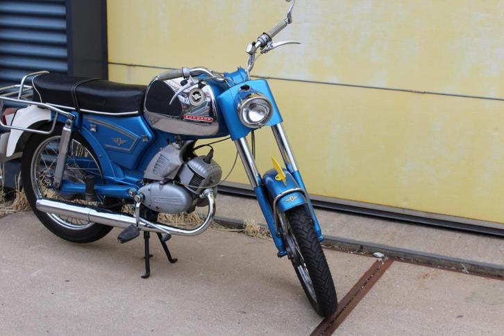 ZUNDAPP 517 BLAUW MET KENTEKEN ALMOST CLASSIC VLAARDINGEN, Fietsen en Brommers, Brommers | Zundapp, Gebruikt, Overige modellen