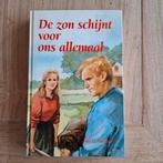 De zon schijnt voor ons allemaal joh.g.veenhof, Boeken, Ophalen of Verzenden, Zo goed als nieuw, Joh.g.veenhof, Noord-Brabant