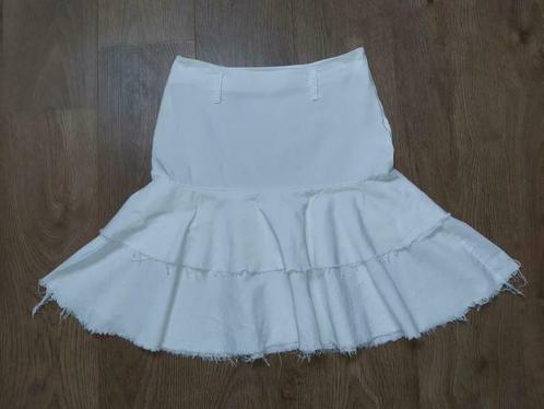 Leuke witte rok maat 34 ZGAN, Kleding | Dames, Rokken, Zo goed als nieuw, Maat 34 (XS) of kleiner, Wit, Knielengte, Ophalen of Verzenden