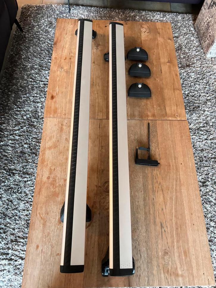 Orginele Volvo Dakdragers, vleugelprofiel voor rails V60, Auto diversen, Dakdragers, Gebruikt, Ophalen of Verzenden