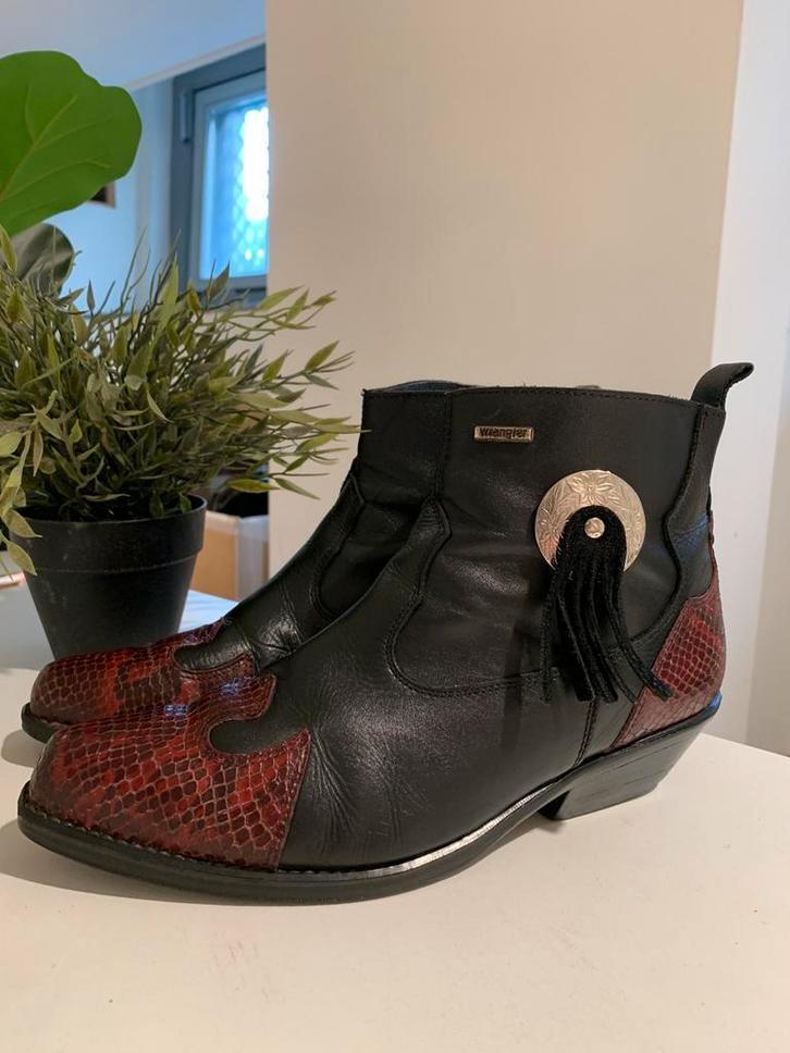 Wrangler enkellaarsjes 39 western boots bohemian laarzen, Kleding | Dames, Schoenen, Zo goed als nieuw, Lage of Enkellaarzen, Zwart