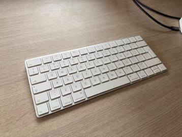 Apple Magic Keyboard / Toetsenbord goede staat beschikbaar voor biedingen