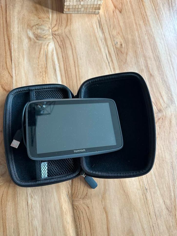 TomTom Navigatiesysteem GO 620, incl accessoires, Auto diversen, Autonavigatie, Gebruikt, Ophalen of Verzenden