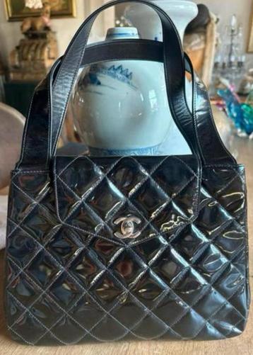 Chanel handtas vintage beschikbaar voor biedingen