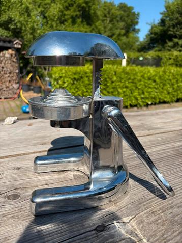 Atlantic lino santini vintage citruspers beschikbaar voor biedingen