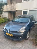Renault Clio 1.4 16V 72KW 5-DRS E4 2006 Blauw, Auto's, Voorwielaandrijving, 4 cilinders, Blauw, 1200 kg