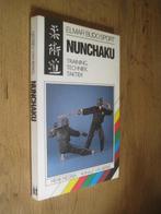 nunchaku - henk negrijn / ronald v berkel, Vechtsport, Ophalen of Verzenden, Zo goed als nieuw