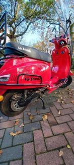 E-Sourini Bosch Special Edition Rood, 45 km. Z.g.a.n. 909 km, Fietsen en Brommers, Snorfietsen en Snorscooters, Elektrisch, Zo goed als nieuw