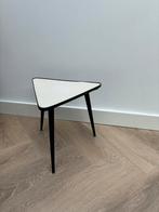 Bijzettafel tafel plantentafel vintage, Huis en Inrichting, Tafels | Bijzettafels, Ophalen, Minder dan 45 cm, Minder dan 55 cm