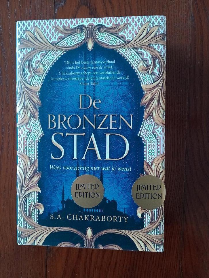 De bronzen stad  S.A. Chakraborty limited edition Fantasy, Boeken, Fantasy, Nieuw, Ophalen of Verzenden