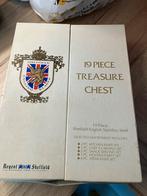 Regent Sheffield stainless steel 19 piece treasure chest, Antiek en Kunst, Antiek | Bestek, Ophalen