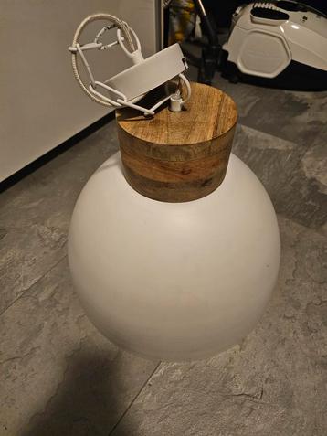 Light & Living Hanglamp Wit met Houten Details beschikbaar voor biedingen
