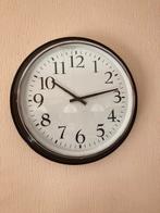 station klok, Huis en Inrichting, Woonaccessoires | Klokken, Ophalen, Zo goed als nieuw, Digitaal, Wandklok