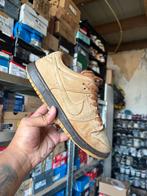 Nike SB Dunk Low Wheat 39, Overige kleuren, Ophalen of Verzenden, Sneakers of Gympen, Zo goed als nieuw