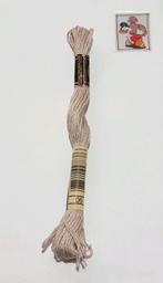 DMC mouline, grijs 06, Mulhouse, France, Ophalen of Verzenden, Borduurgaren of Zijde, DMC