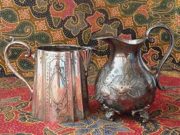 Twee mooie antieke silverplate roomkannen uit Engeland 1900. beschikbaar voor biedingen