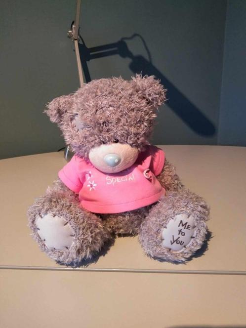 Schattige Me To You beer met roze 'Special'-shirt – als nieu, Verzamelen, Beren en Cherished Teddies, Ophalen of Verzenden