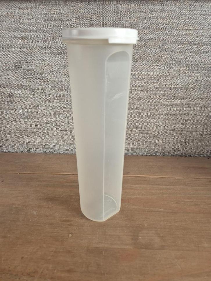 Tupperware ruimtespaarder spaghetti met wit deksel, Huis en Inrichting, Keuken | Tupperware, Zo goed als nieuw, Overige typen