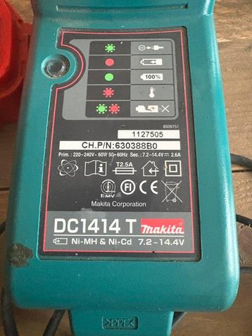 Makita accu oplader beschikbaar voor biedingen
